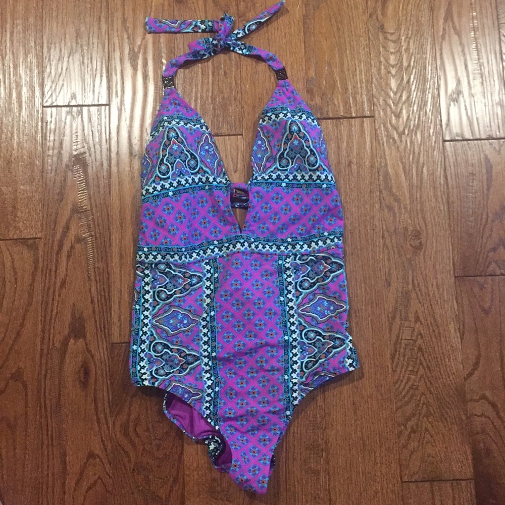 Nanette Lepore Moroccan Medallion Goddess One Piece Swimsuit Size M